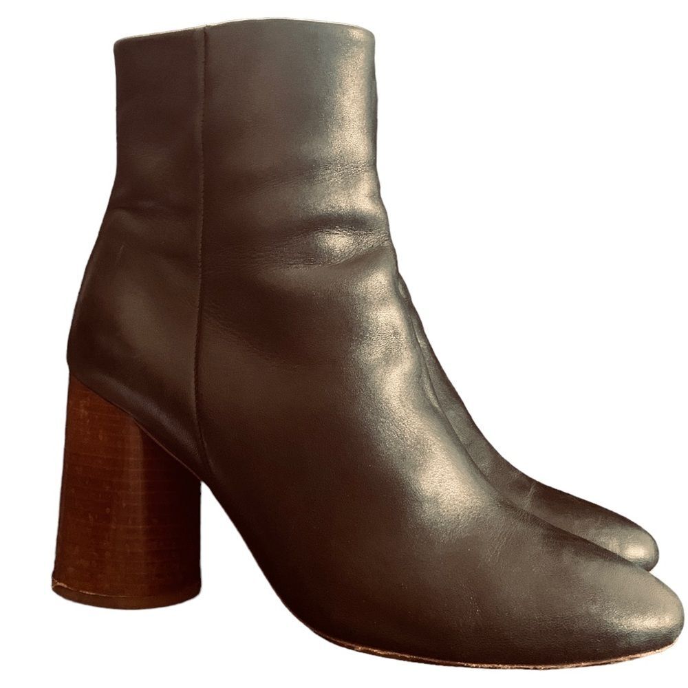 VINCE Vero Cuoio Made in Italy Women's Black Leather Boot Size 8.5 4" Heel